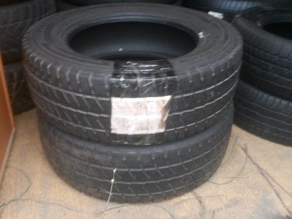 Semperit Van Grip 215/65/16C