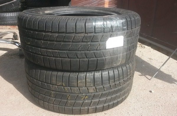 Pirelli Winter 210 snow sport 225/50/16